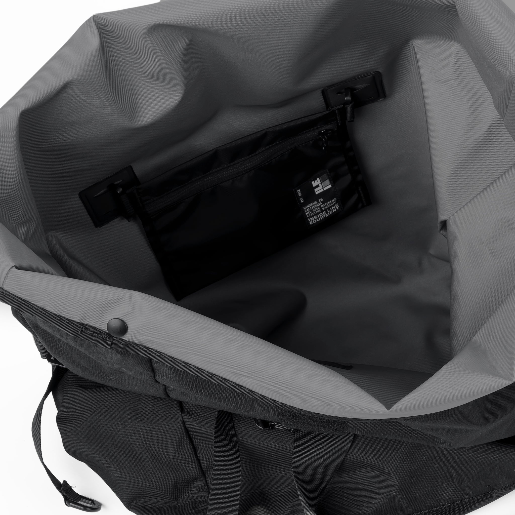 Roll-Top Duffle 40L